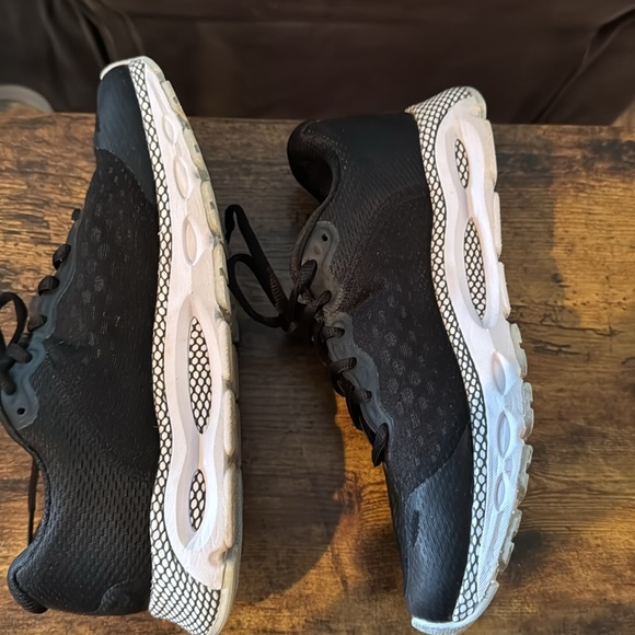 Women’s Under Armour HOVR Infinite 3 Running Shoes - Picture 7 of 7